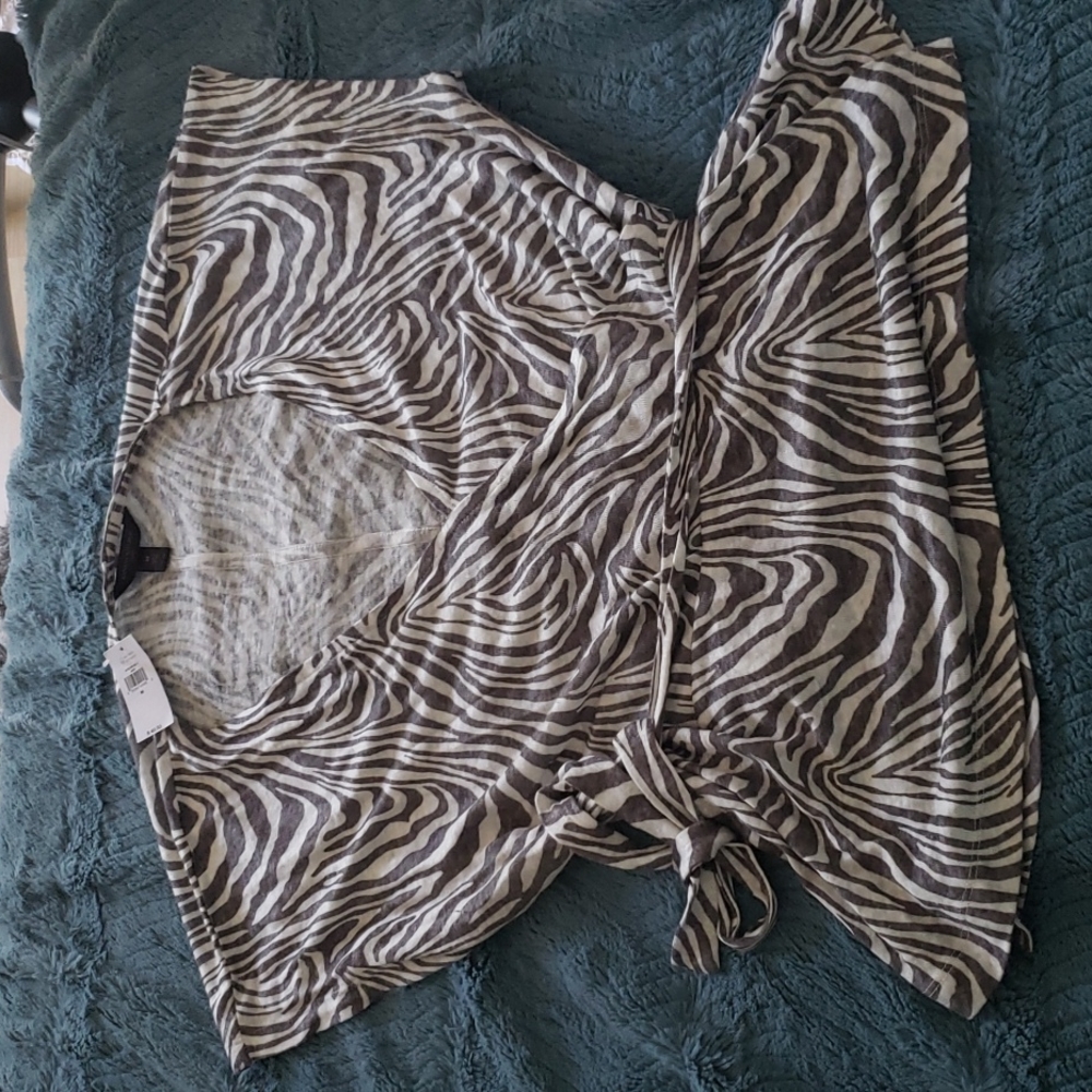 Banana Republic Wrap Around Peplum linen Tee